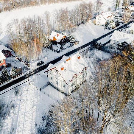 Wonder Home - Apartament Z Garazem, Ogrodkiem, Miejscem Na Grilla I Widokiem Na Karkonosze カルパッチ エクステリア 写真